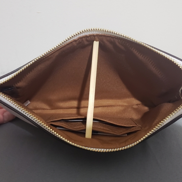 NWT! COACH LIQUIDATION SALE!! PRICES 50% OFF NOW!!! - Picture 15 of 16